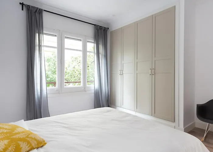 Apartman Casa Cosi - Eixample 2 *